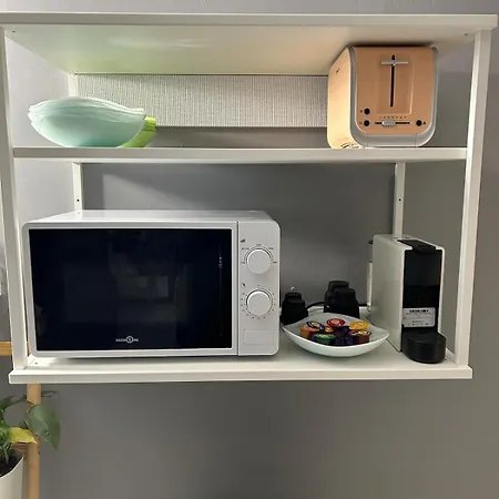 Maison Lumineuse A Avec Parking Gratuit Διαμέρισμα