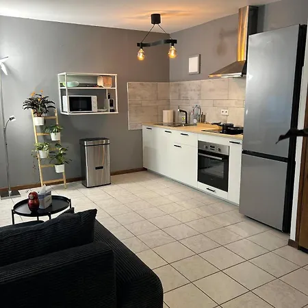 Maison Lumineuse A Avec Parking Gratuit * Λανς