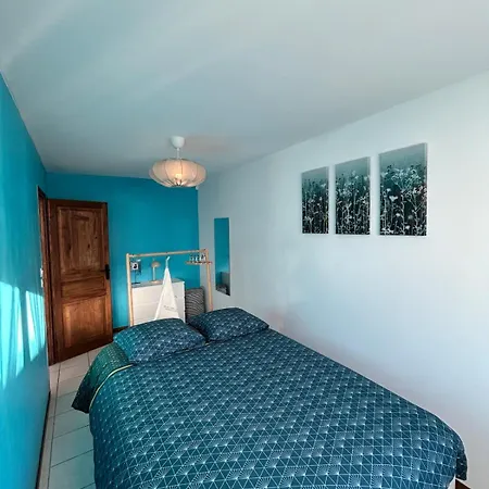 Maison Lumineuse A Avec Parking Gratuit Διαμέρισμα